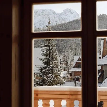 Milimani - Stuletnia, Folk & Butique, Adults Only Bed & Breakfast Zakopane