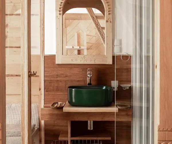 Bed & Breakfast Milimani - Stuletnia, Folk & Butique, Adults Only 3*