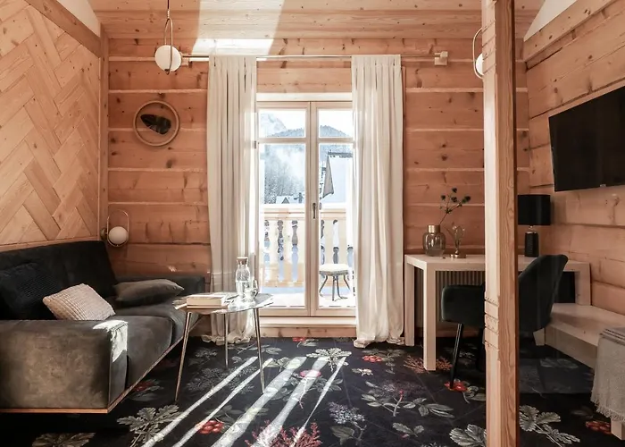 Nocleg ze śniadaniem Milimani - Stuletnia, Folk & Butique, Adults Only